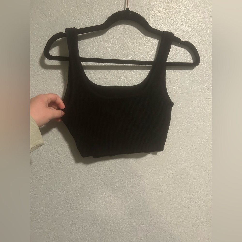 Aritzia babaton sculpt knit tank - Picture 4 of 5